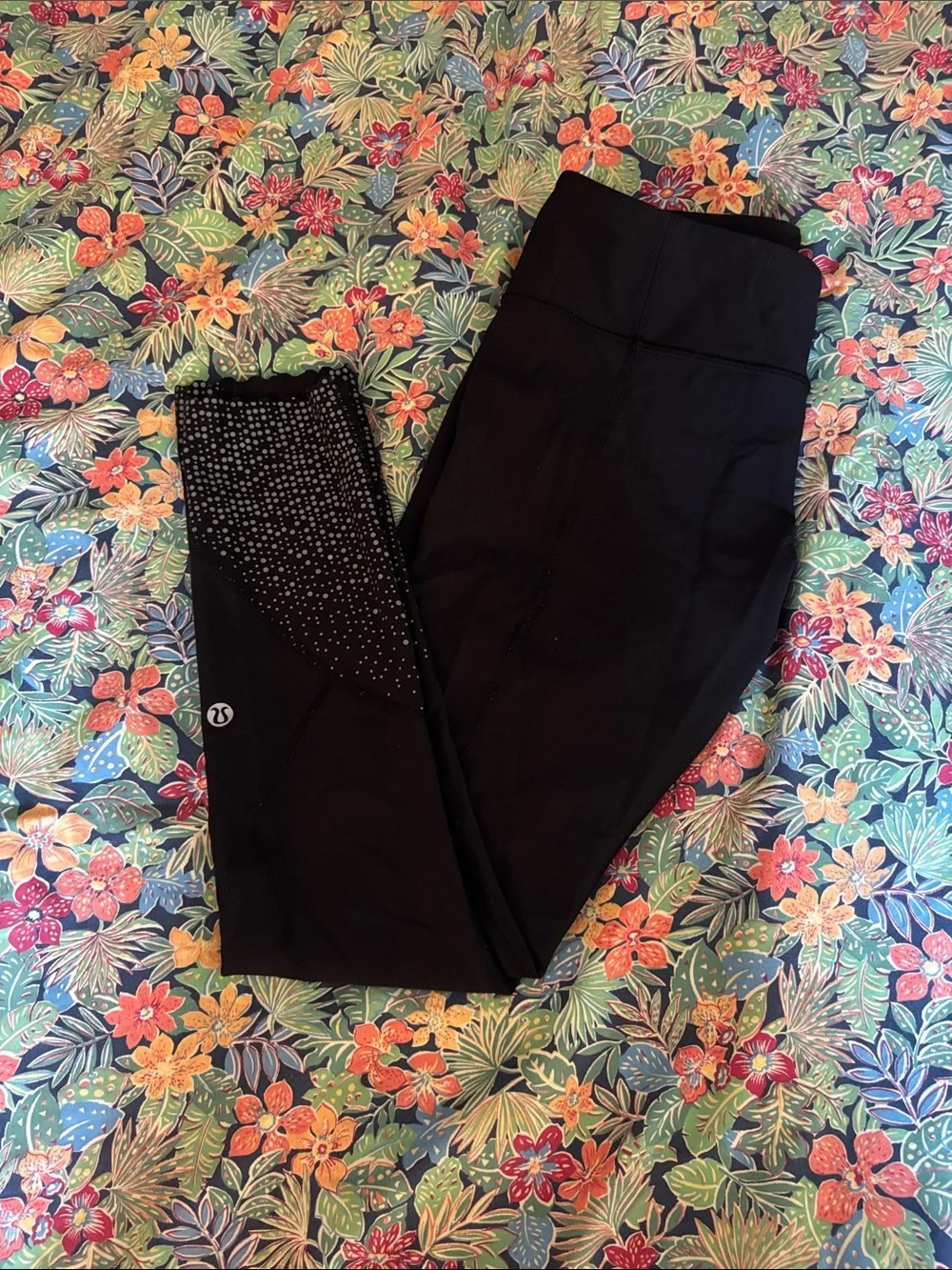 lululemon athletica Black Leggings with Silver Detail